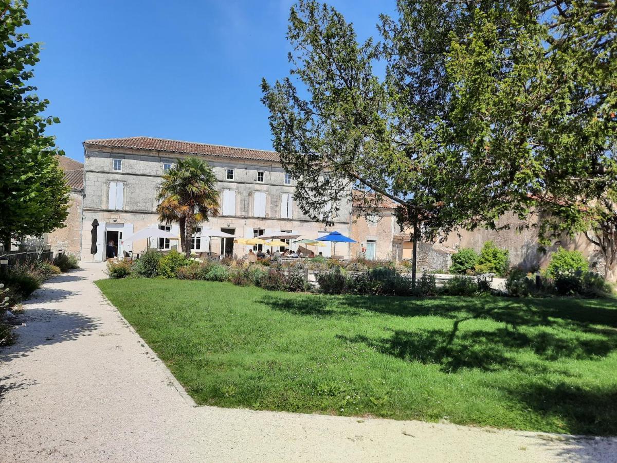 Gite Le Cozillon Cozes Exterior photo